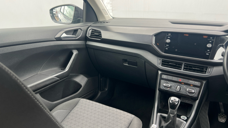 Volkswagen T-Cross 1.0 TSI 110 SE Edition 5dr Petrol Estate